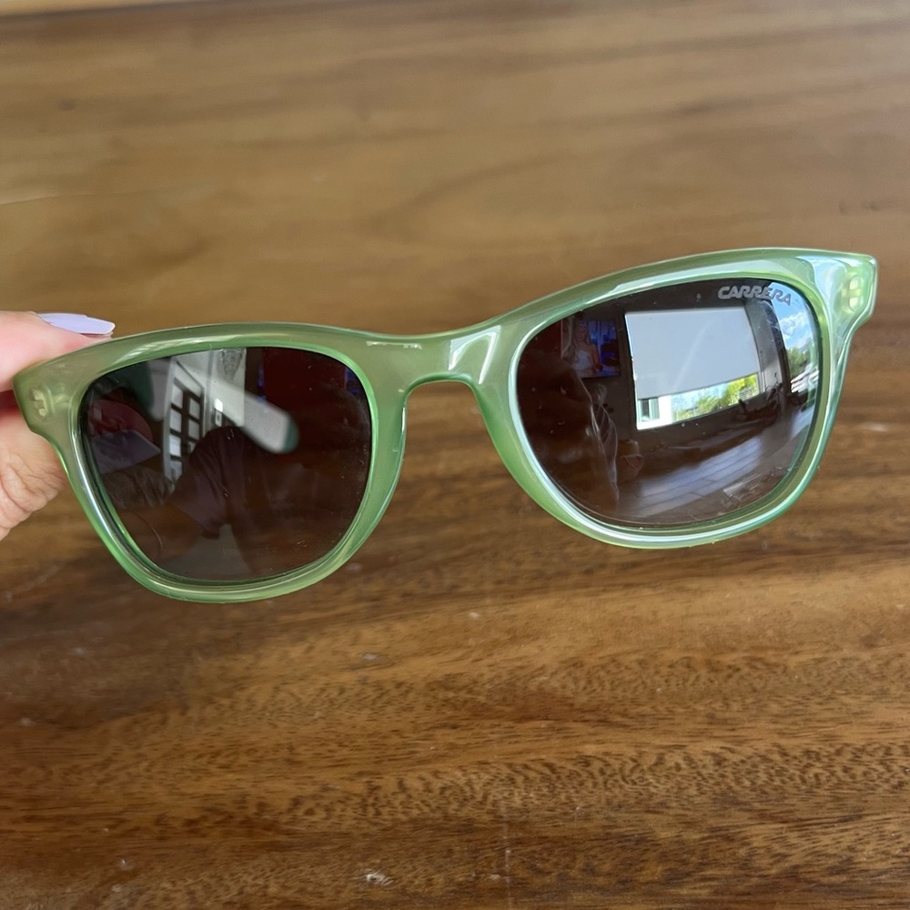 EUC CARRERA SUNGLASSES